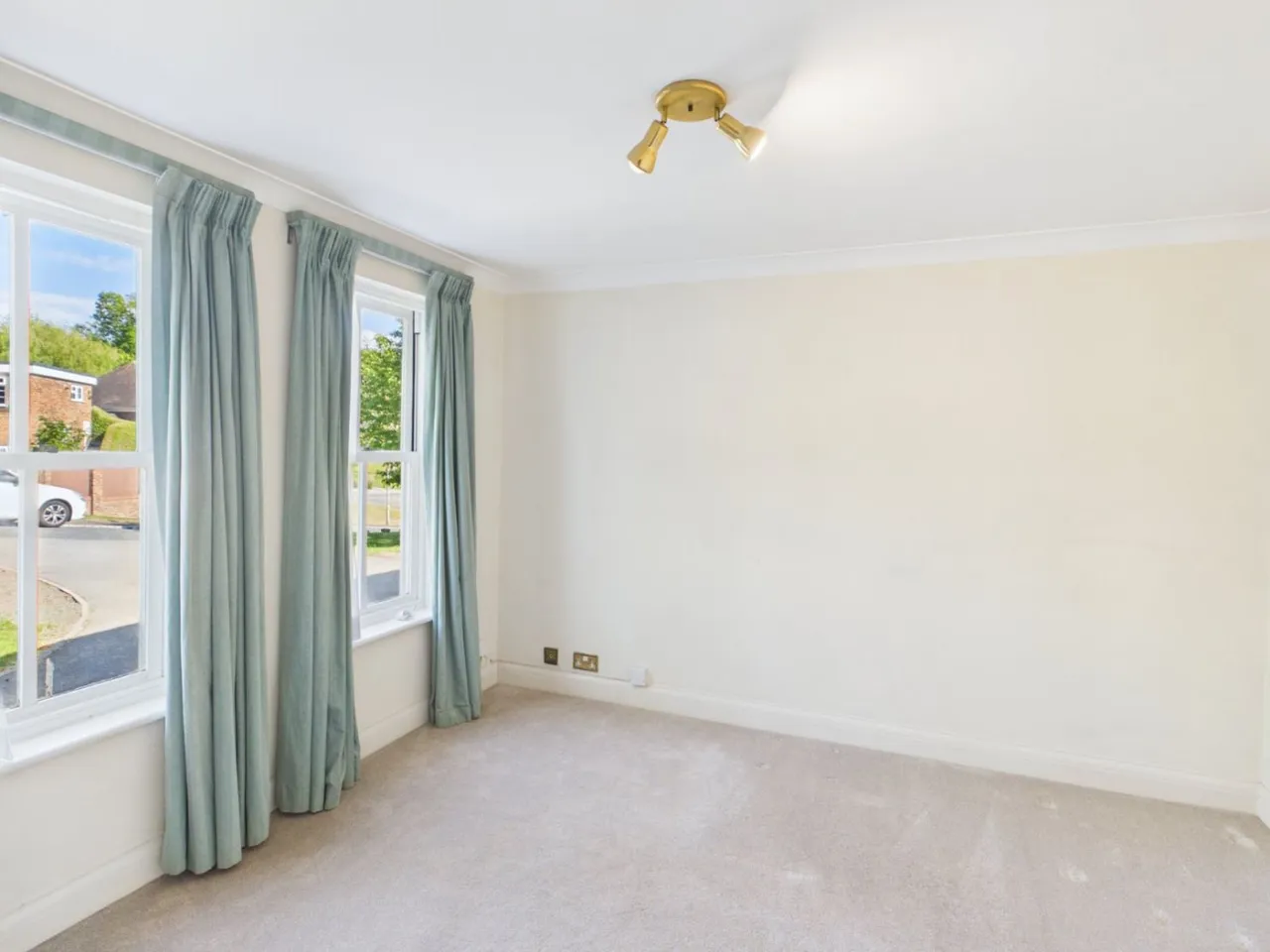 Woodbank Avenue, Gerrards Cross, Buckinghamshire, SL9 7PY, photo 6
