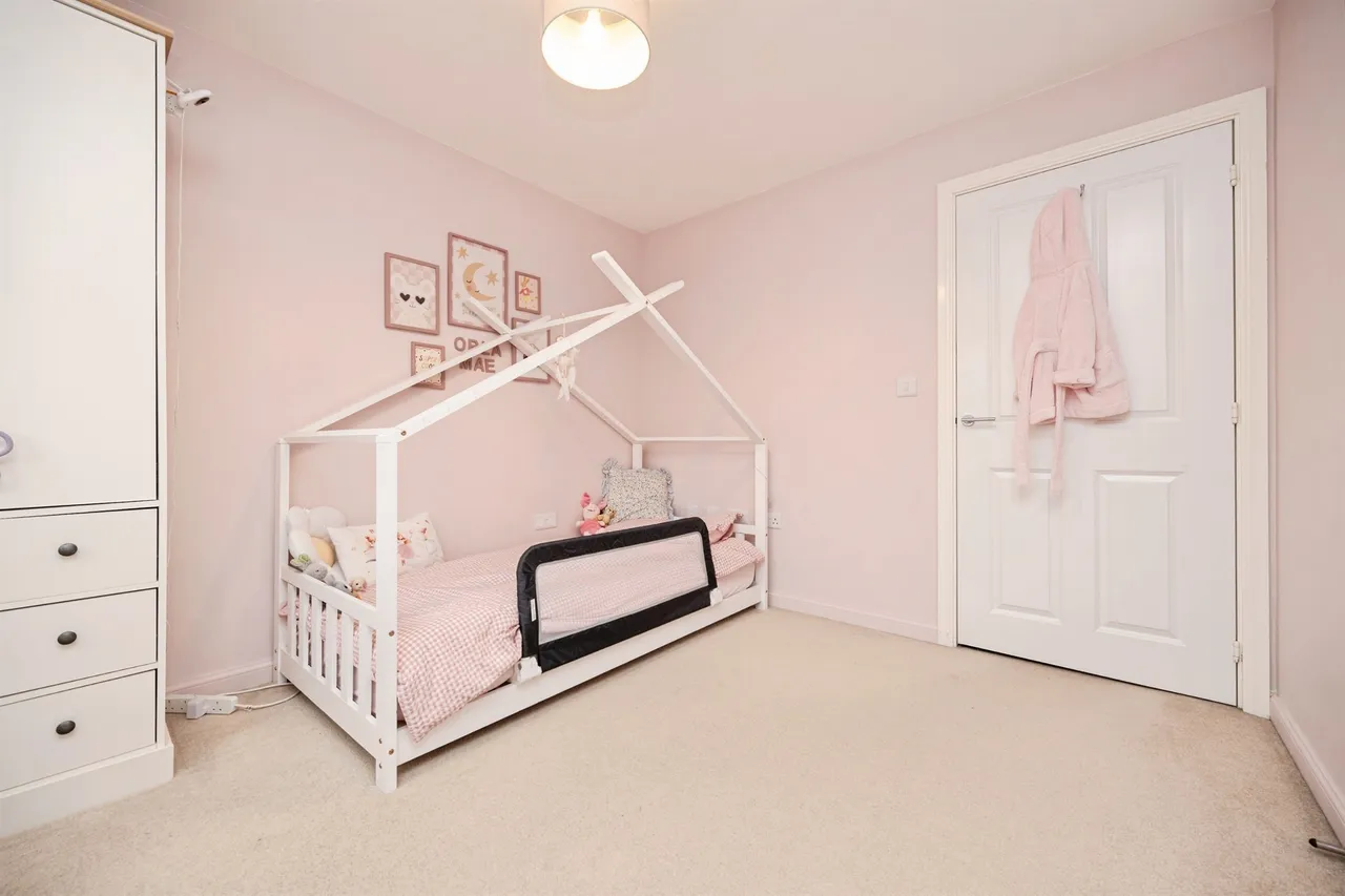 Horseshoe Crescent, Birmingham, B43, photo 6
