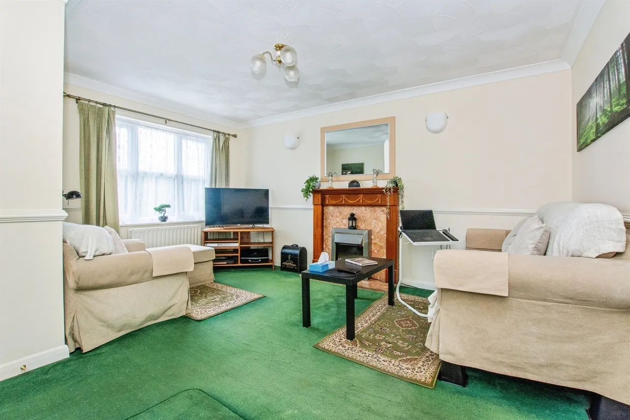 Tyler Crescent, Butterwick, PE22, photo 16