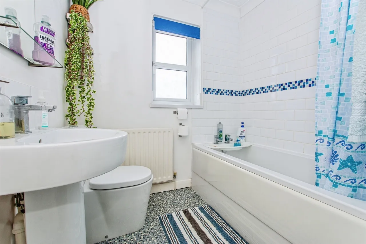 Tyler Crescent, Butterwick, PE22, photo 14