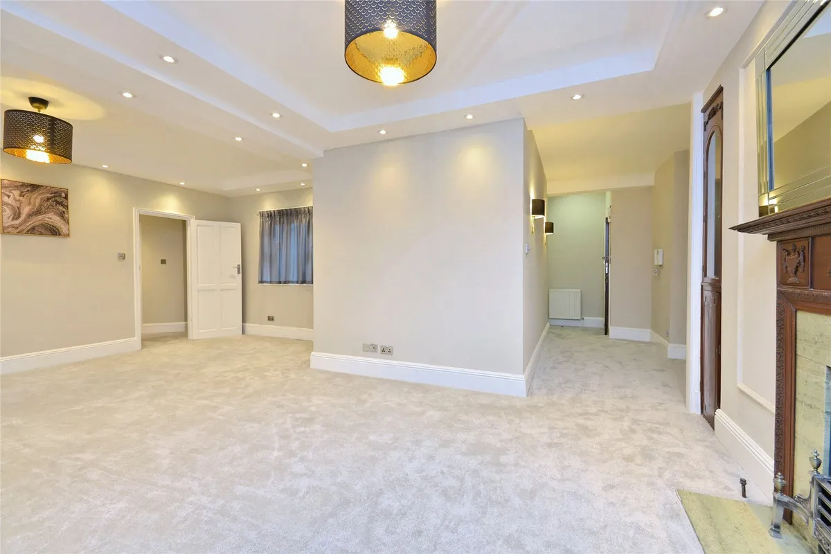 Hall Road, London, NW8, photo 4