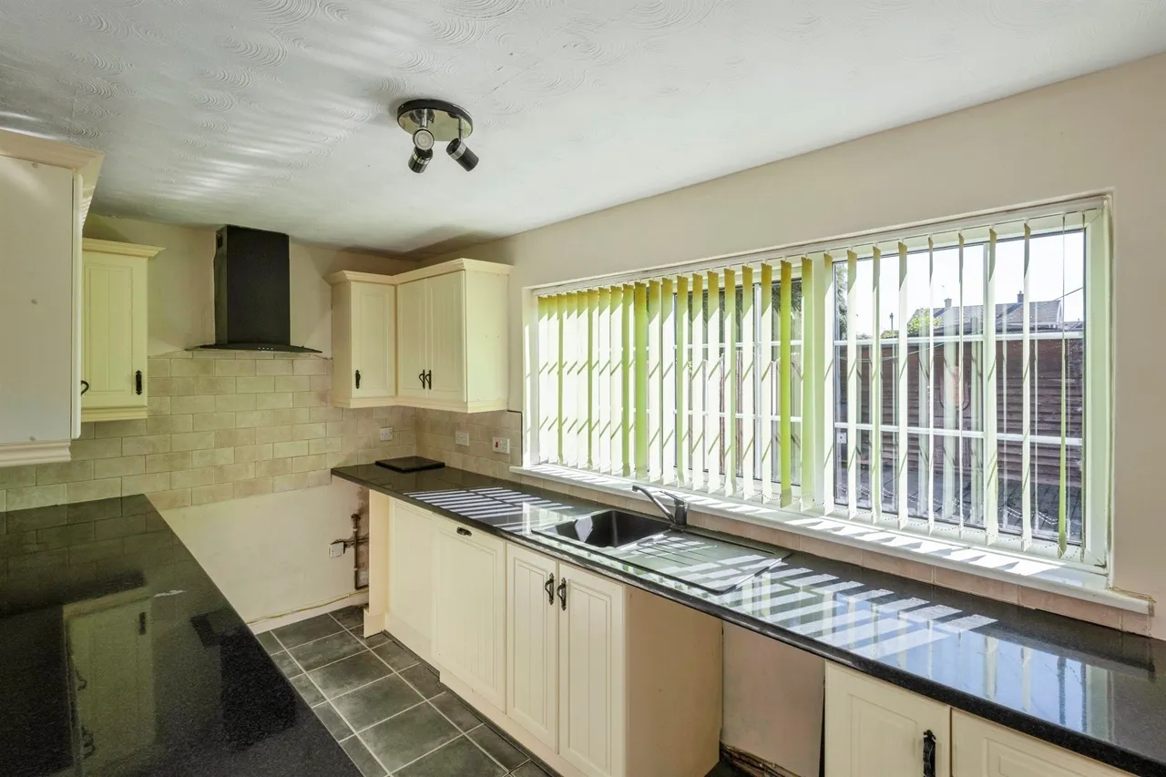 Crookes Broom Lane, Hatfield, DN7, photo 10