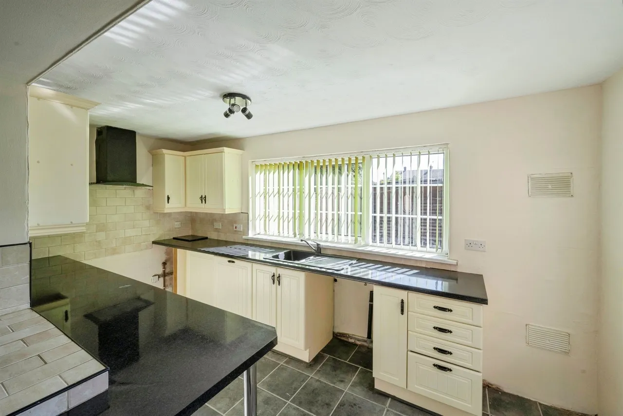 Crookes Broom Lane, Hatfield, DN7, photo 4