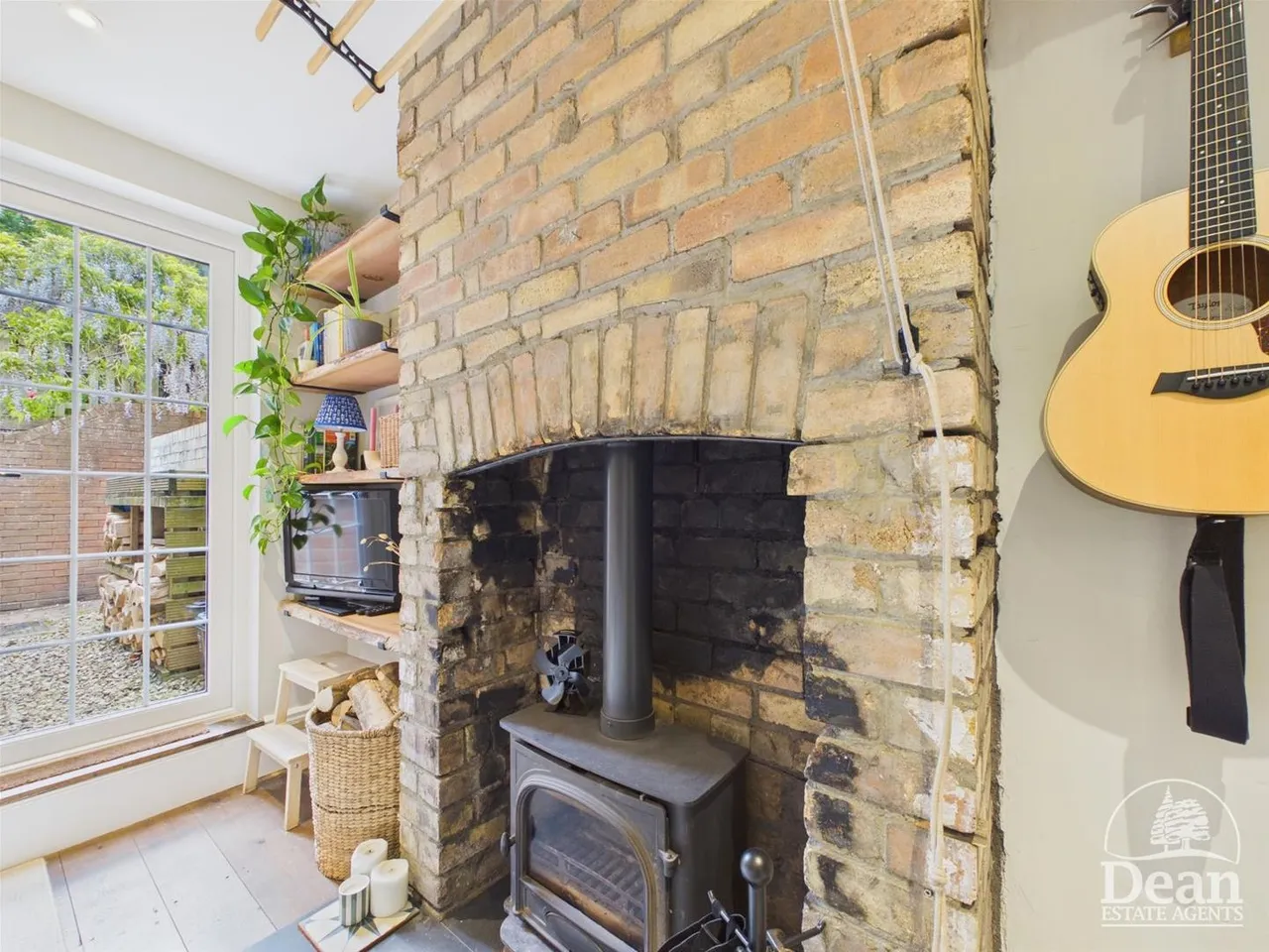Sandford Terrace, Aylburton, GL15, photo 5
