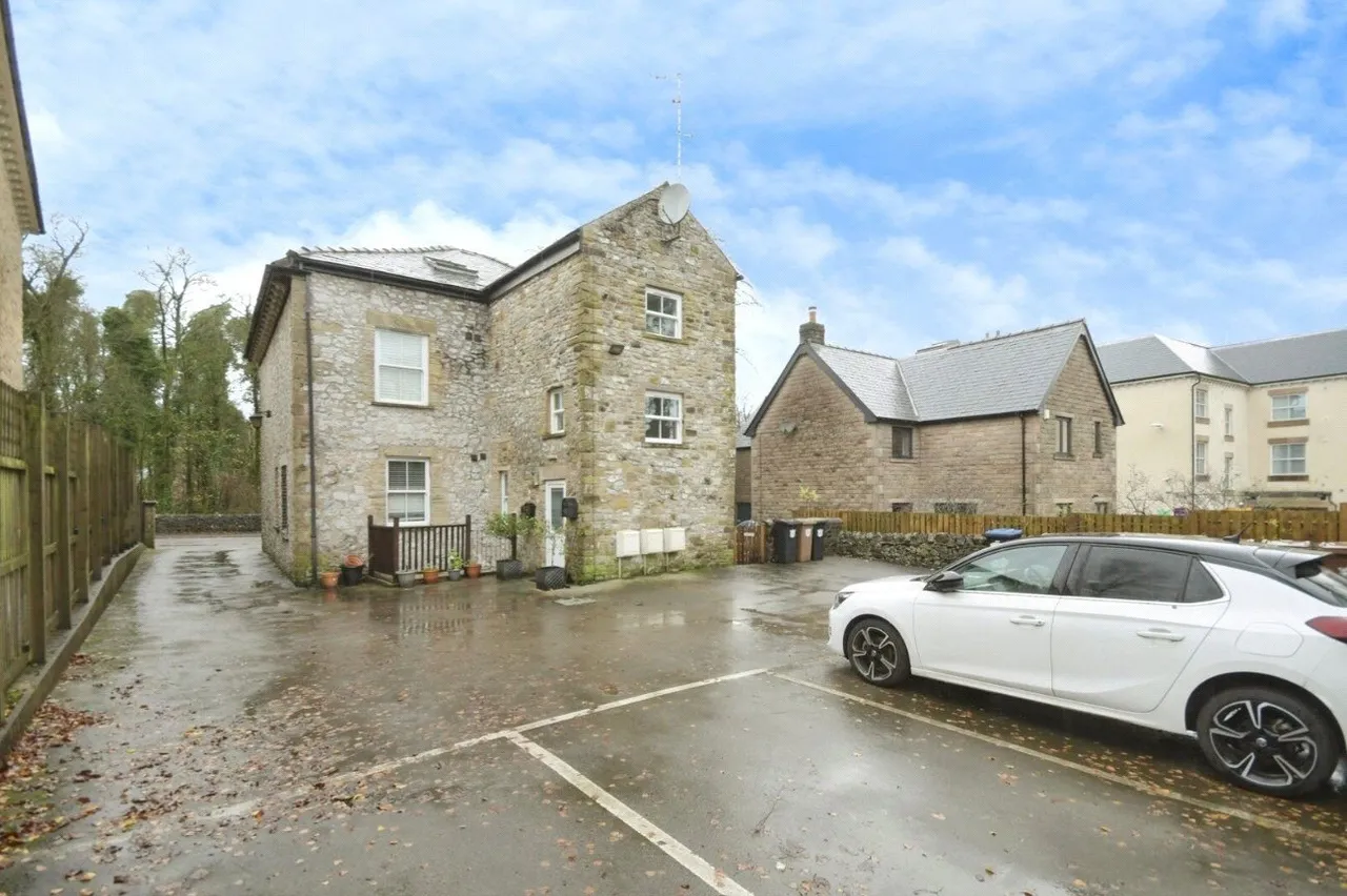 London Road, Buxton, Derbyshire, SK17, photo 14