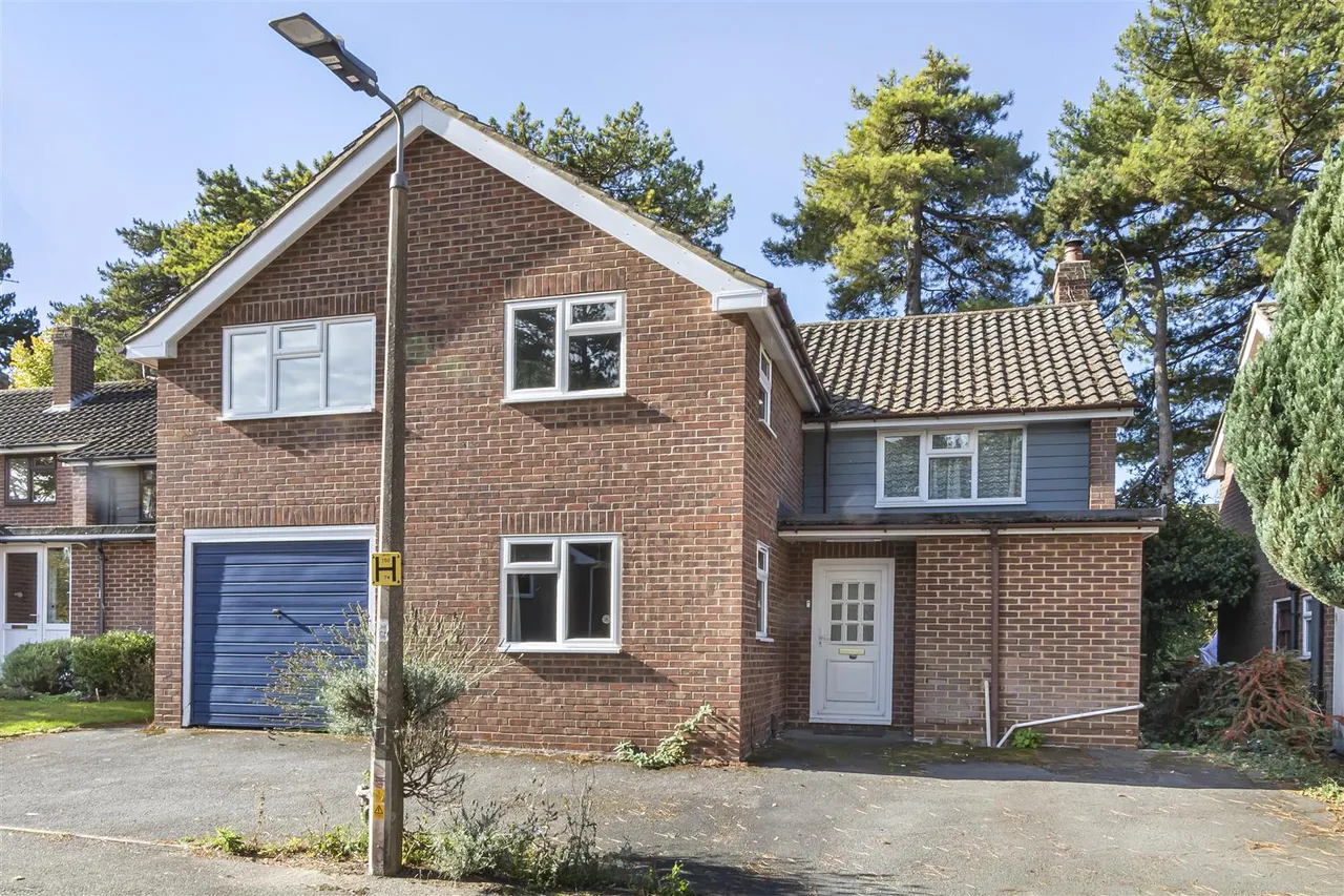 4 bed house for sale, Farmadine, Saffron Walden, CB11