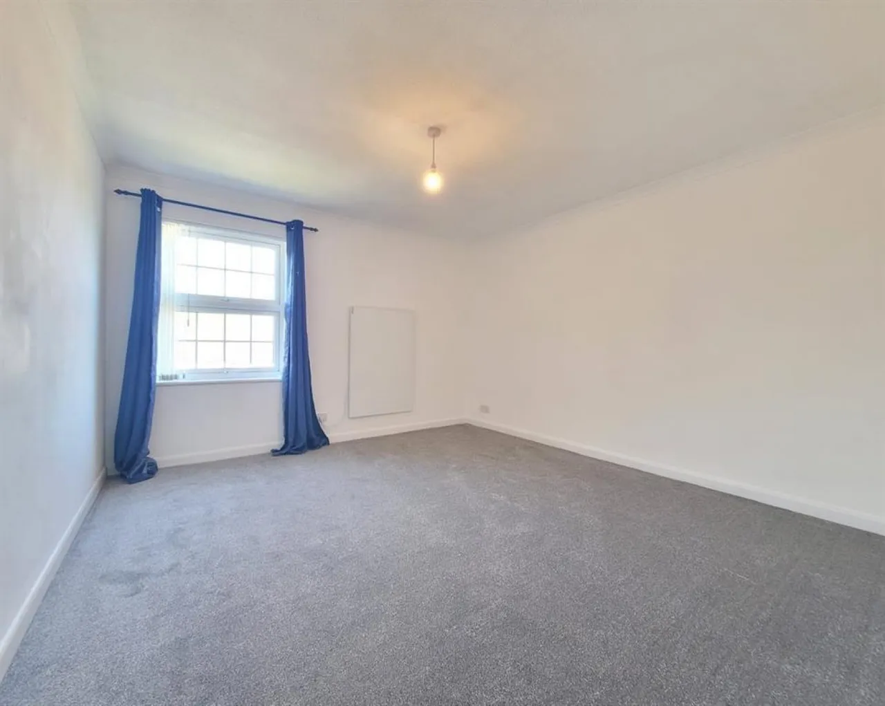Crowthorne Road, Bracknell, RG12, photo 4