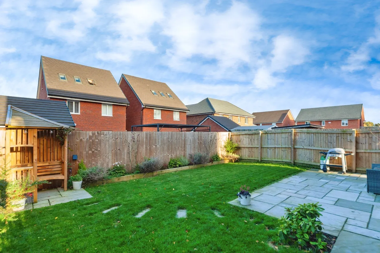 Brick Kiln Drive, Hooton, CH66, photo 6