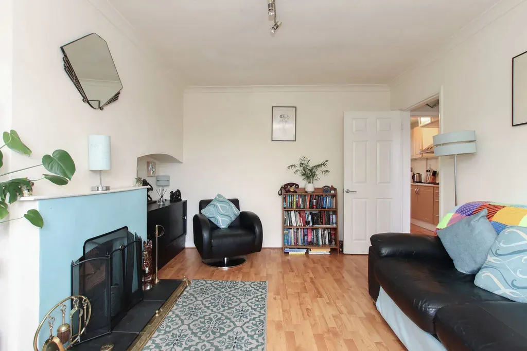 Primrose Hill, Kings Langley, Hertfordshire, WD4 8HX, photo 9