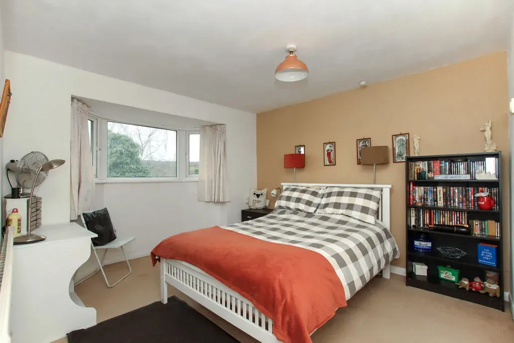 Primrose Hill, Kings Langley, Hertfordshire, WD4 8HX, photo 5