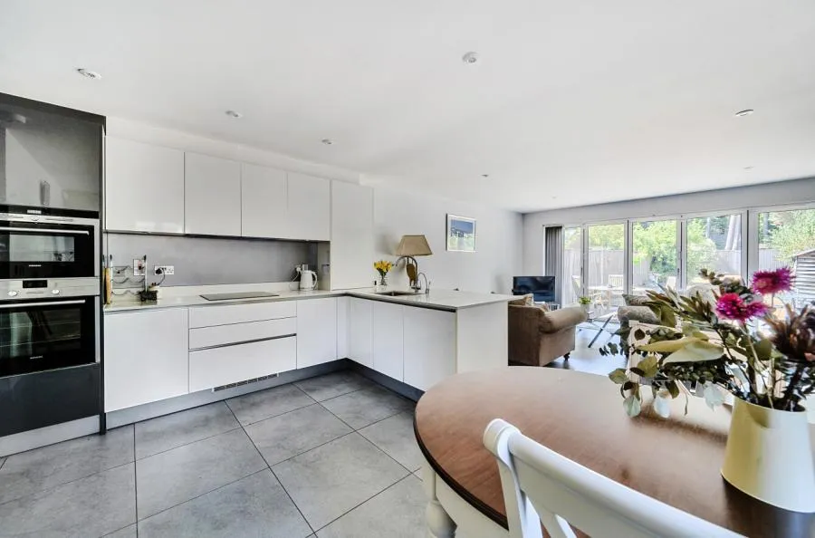 New Road, Ascot, SL5, photo 2