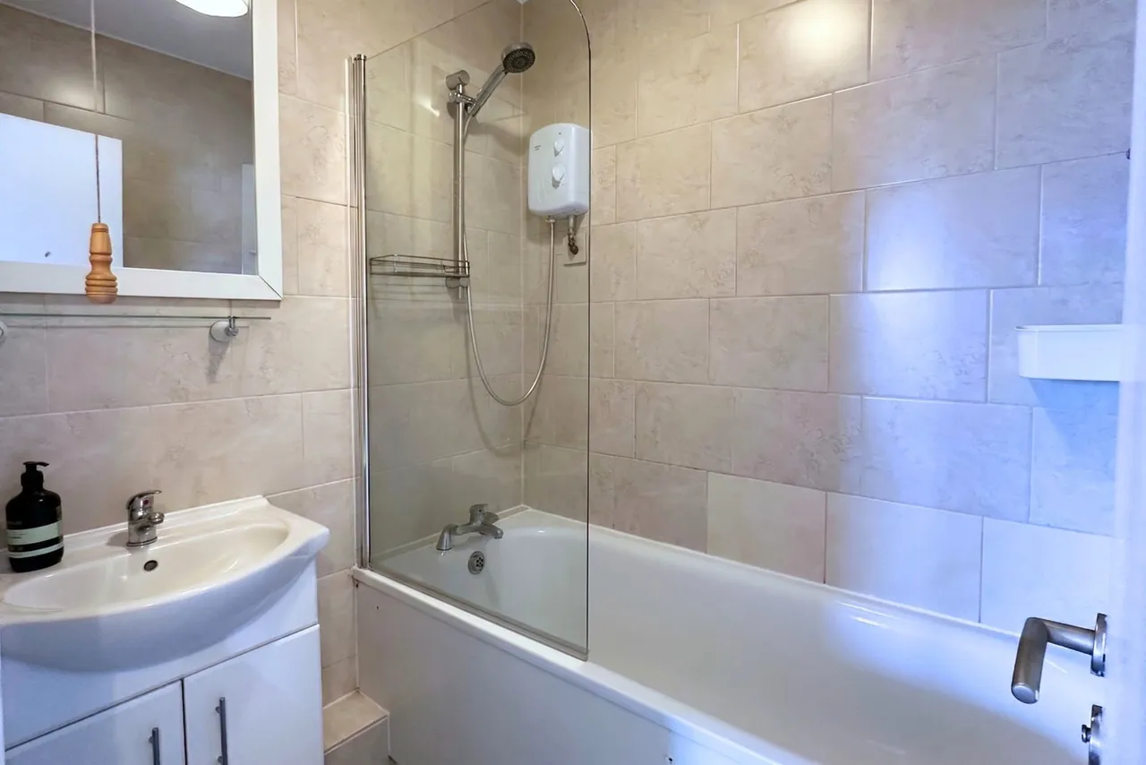 Penge House, Battersea, SW11 2SL, photo 9