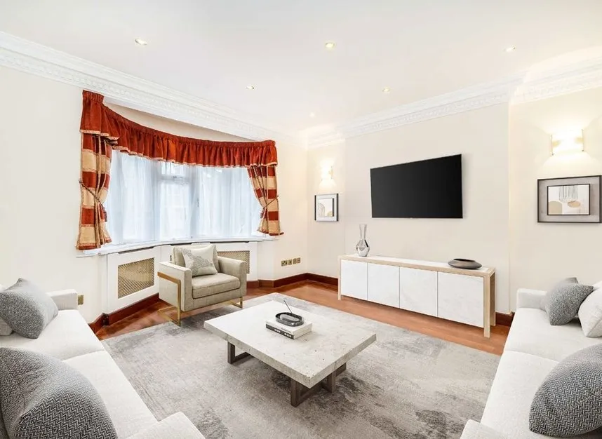 Vyner Road, Acton, W3, photo 2