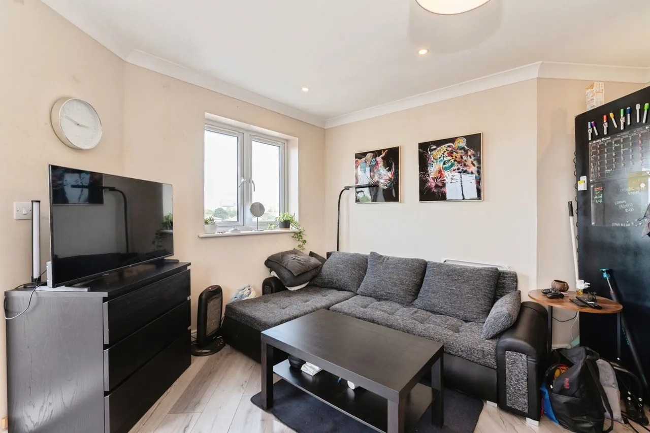 Thames Road, Grays, Essex, RM17, photo 15