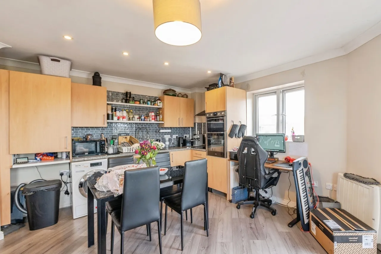 Thames Road, Grays, Essex, RM17, photo 9