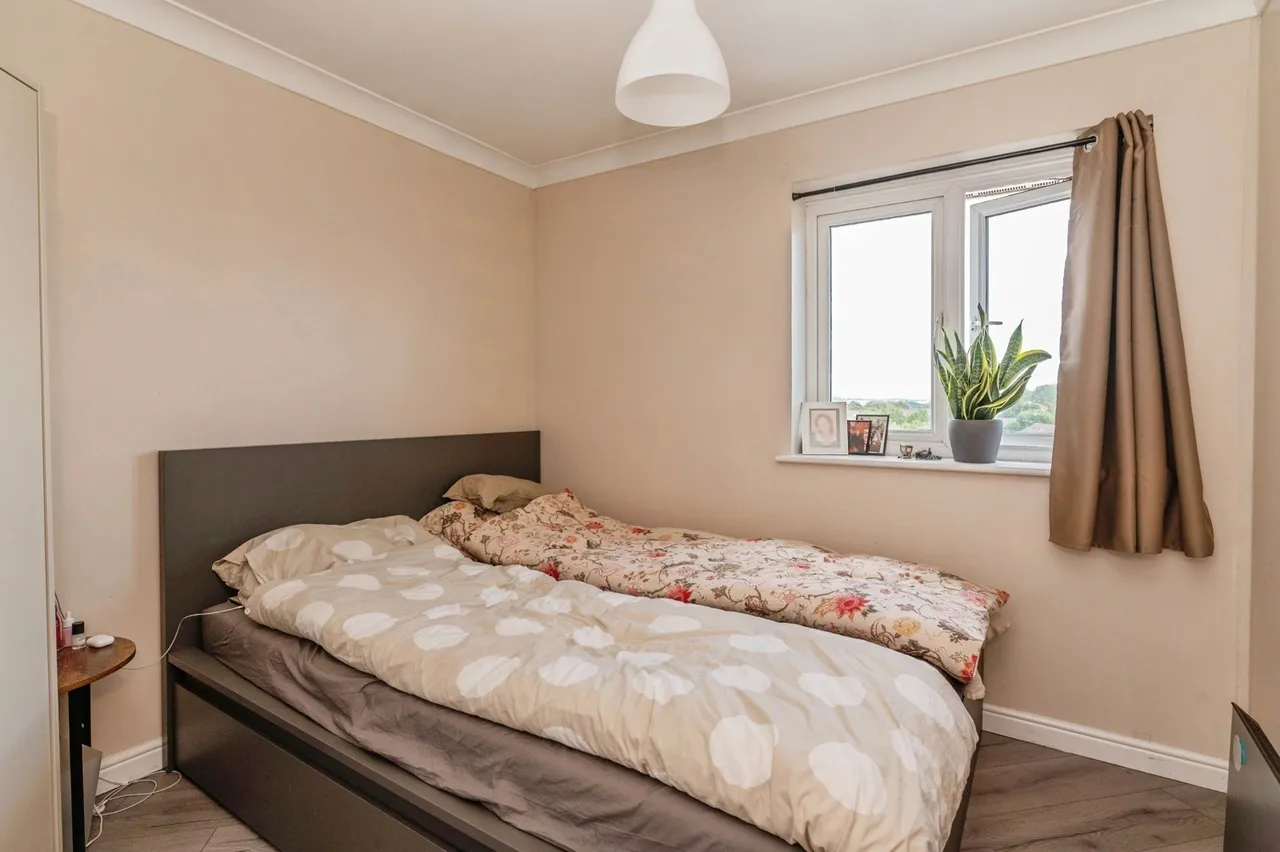 Thames Road, Grays, Essex, RM17, photo 17