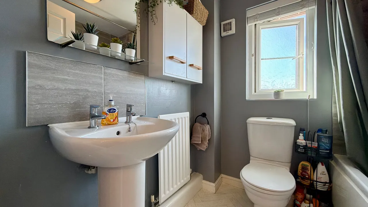 Zorbit Mews, Hyde, SK14, photo 16