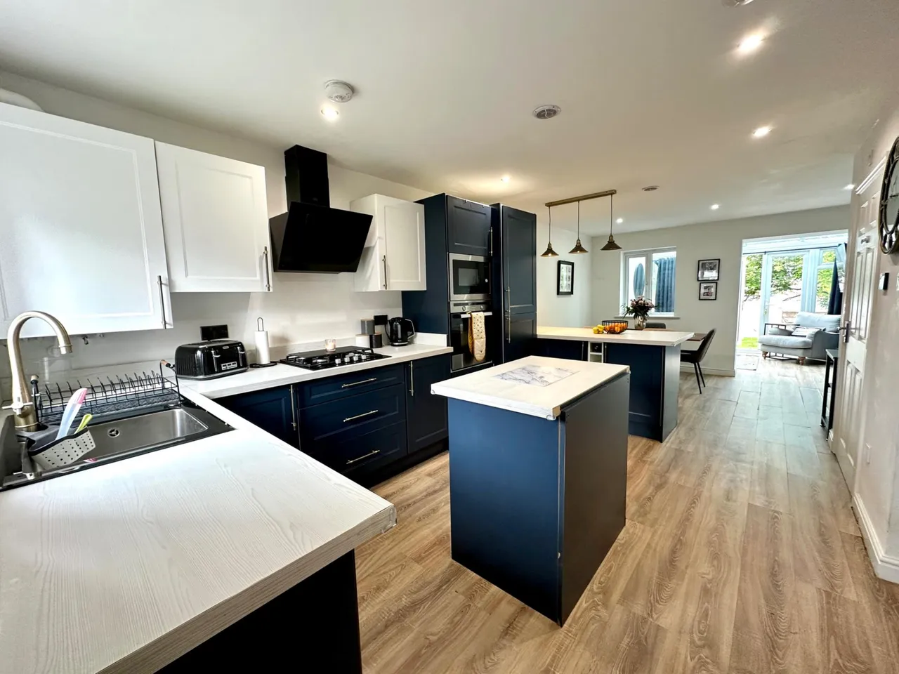 Pitchwood Close, Wednesbury, Wednesbury, WS10, photo 2