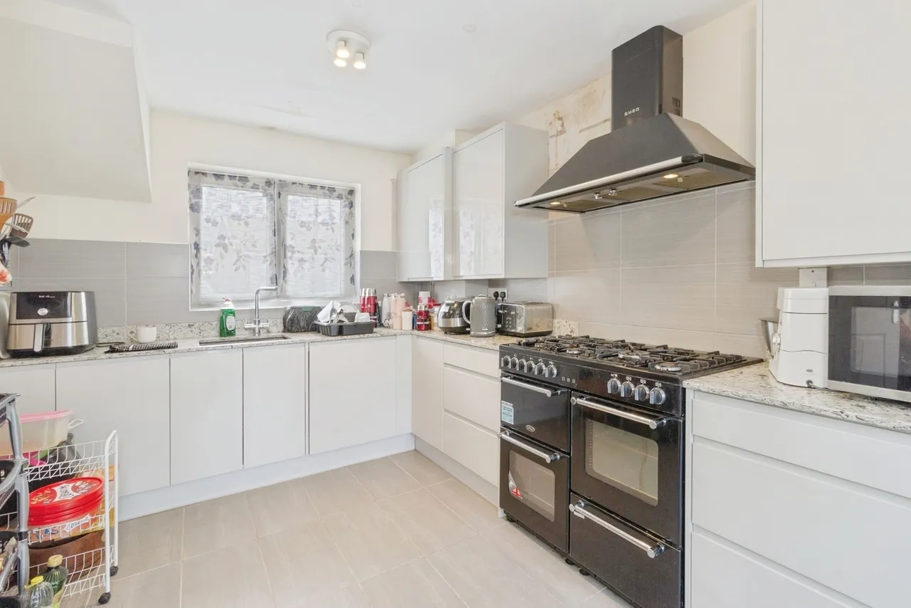 Lapwing Drive, Birstall, LE4, photo 6