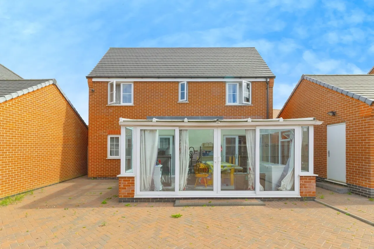 Lapwing Drive, Birstall, LE4, photo 12