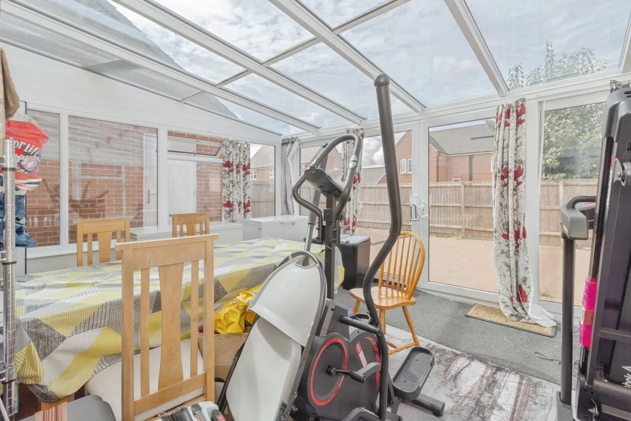 Lapwing Drive, Birstall, LE4, photo 14