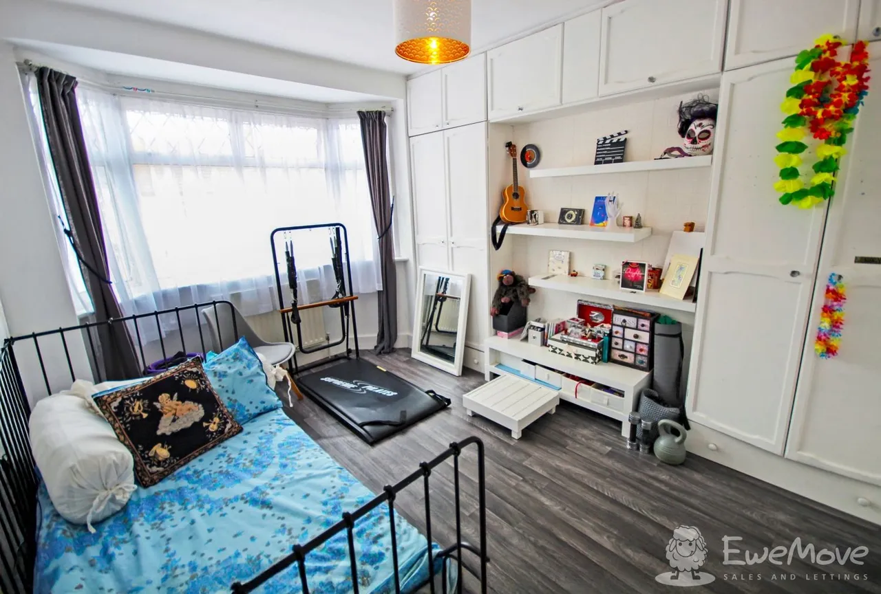 Park Avenue, Northfleet, DA11, photo 7