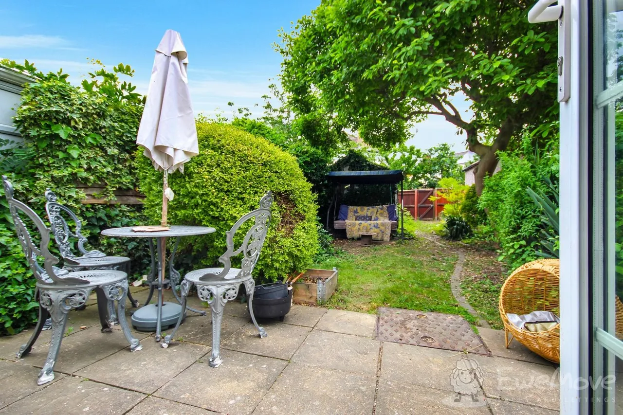 Park Avenue, Northfleet, DA11, photo 10