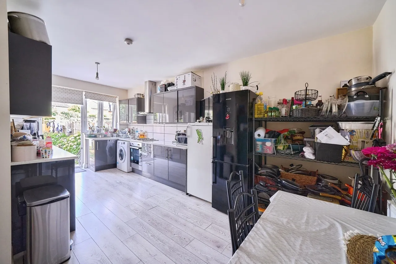 Kingsley Road, Ilford, IG6, photo 2