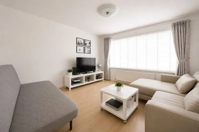 3 bed house for sale — Croombs Road, London, E16