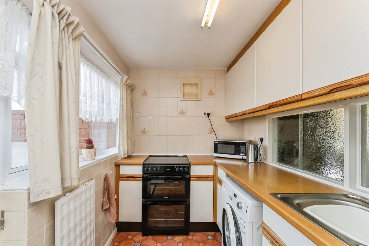 Saughall Road, Blacon, CH1, photo 5