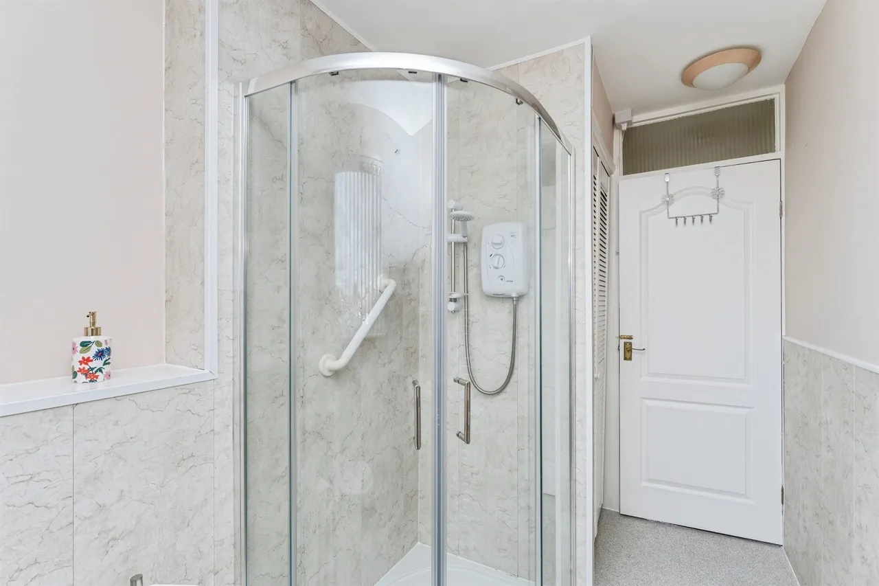 Saughall Road, Blacon, CH1, photo 16