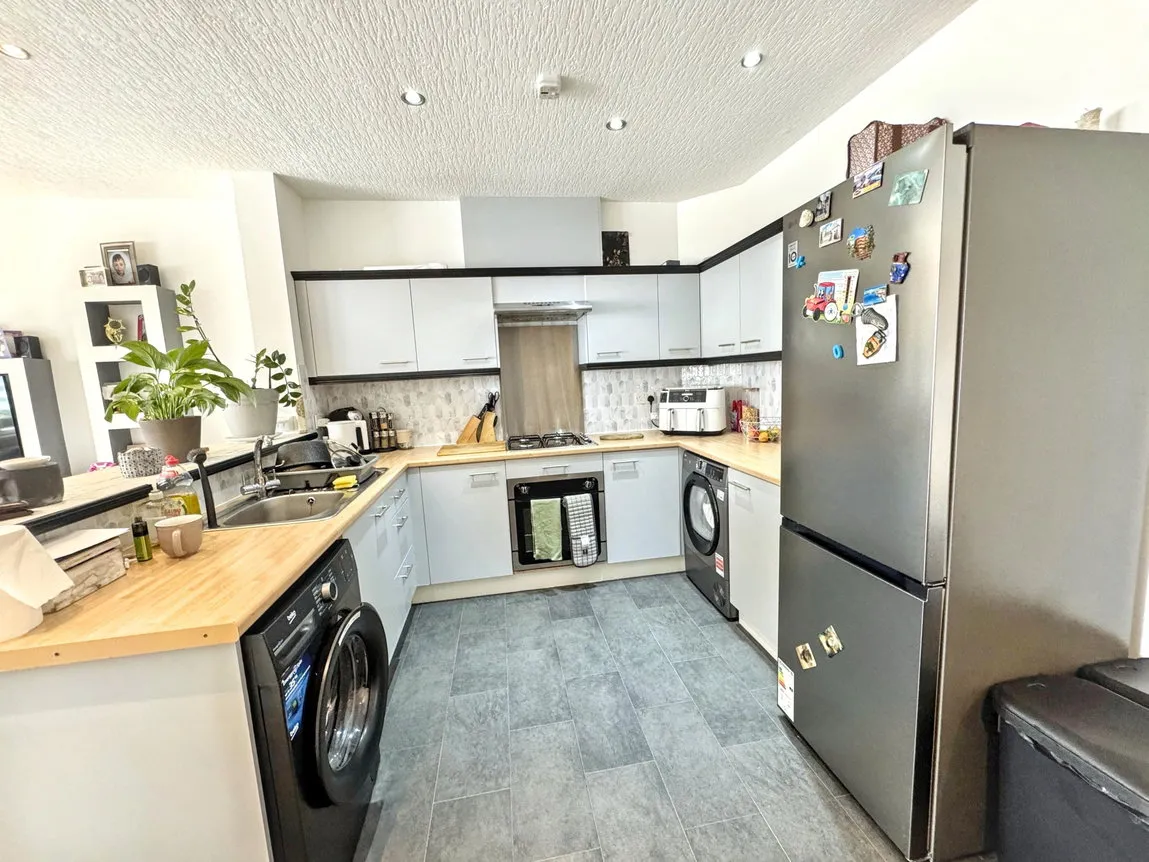 Foryd Road, Kinmel Bay, Conwy, LL18 5LS, photo 4