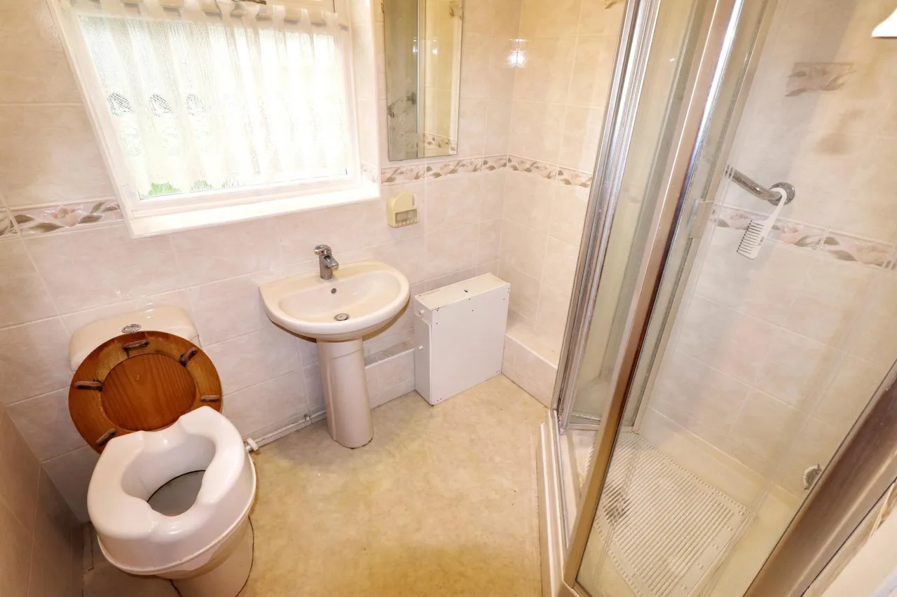 Mountbatten Avenue, Pinchbeck, PE11, photo 9