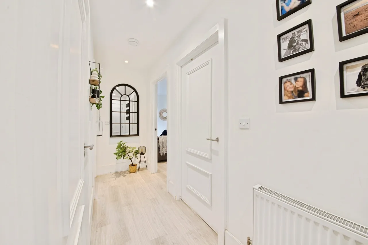 Rookery Lane, Barnet, Hertfordshire, EN4, photo 9