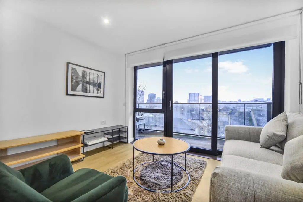 Upper North Street, E14, photo 6