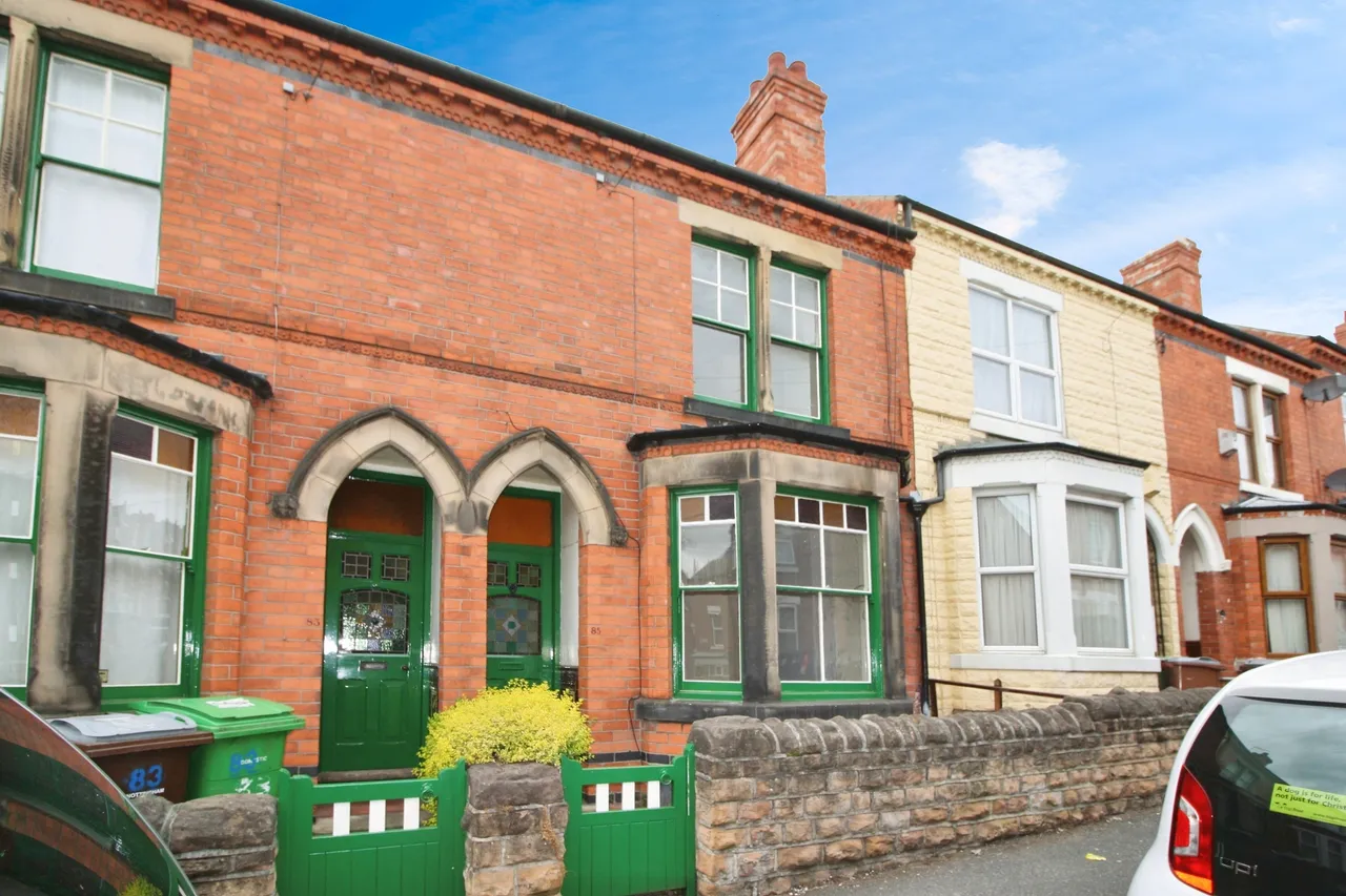 2 bed flat to rent — Exeter Road, Nottingham, NG7
