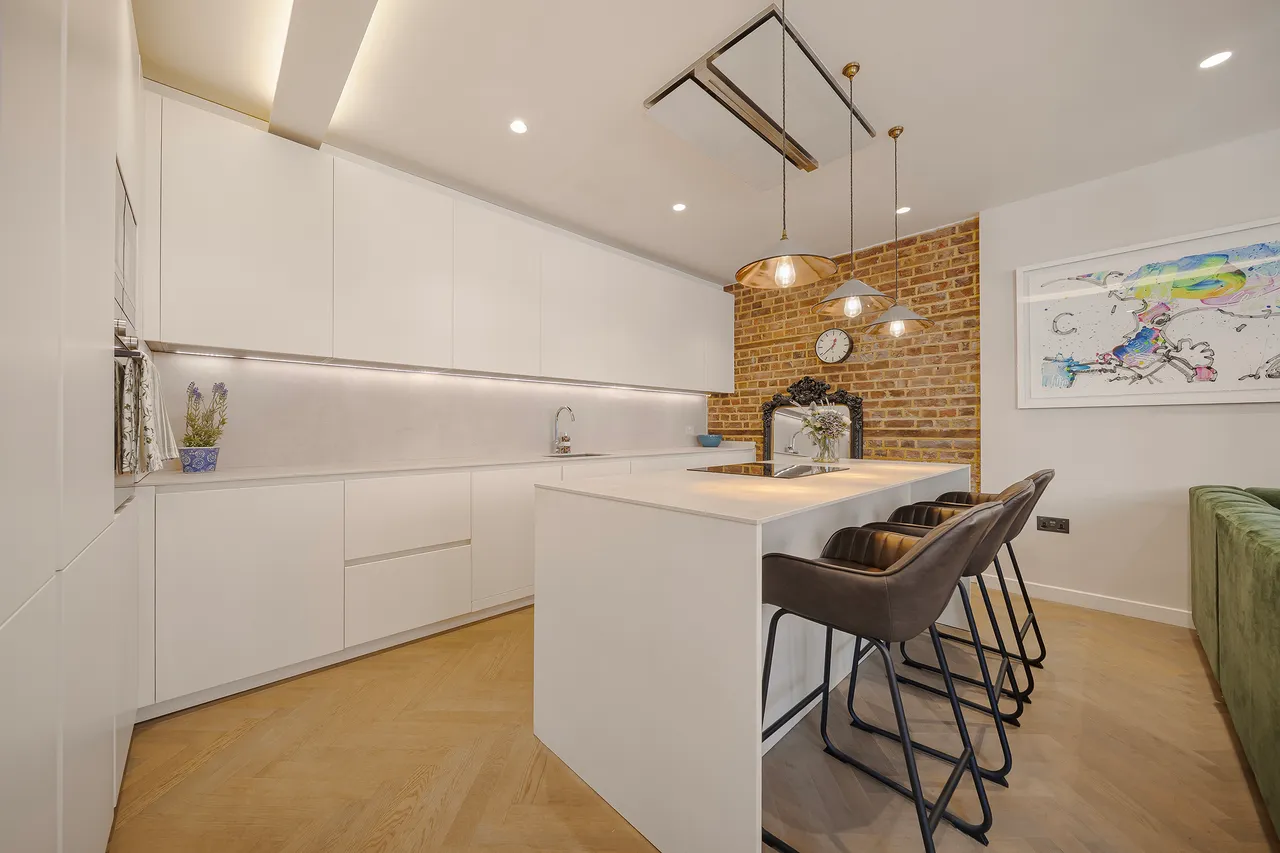 Huntsworth Mews, Marylebone, London, photo 6