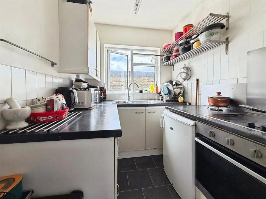 Otterfield Road, Yiewsley, UB7, photo 5