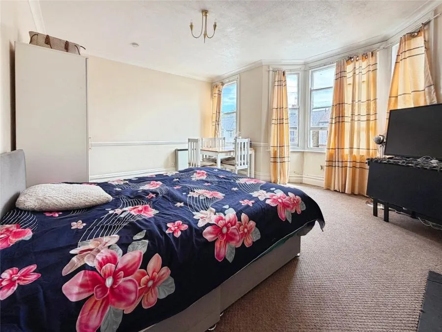 Otterfield Road, Yiewsley, UB7, photo 3