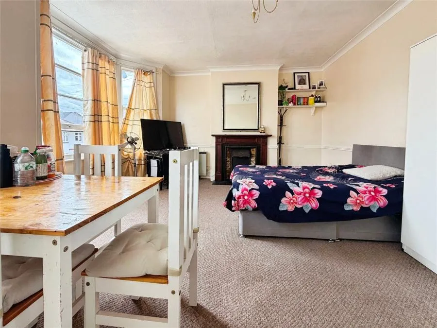 Otterfield Road, Yiewsley, UB7, photo 4