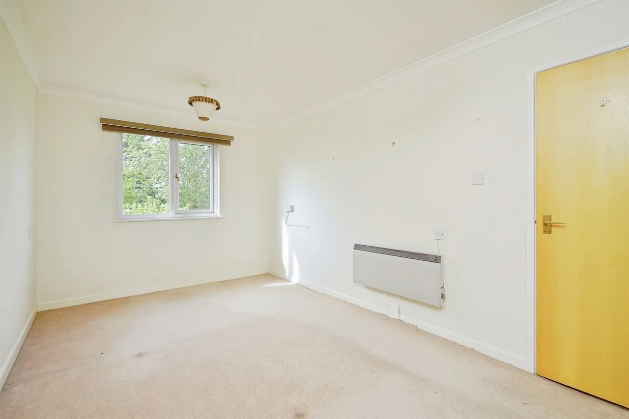 Fairacres Road, Didcot, photo 8