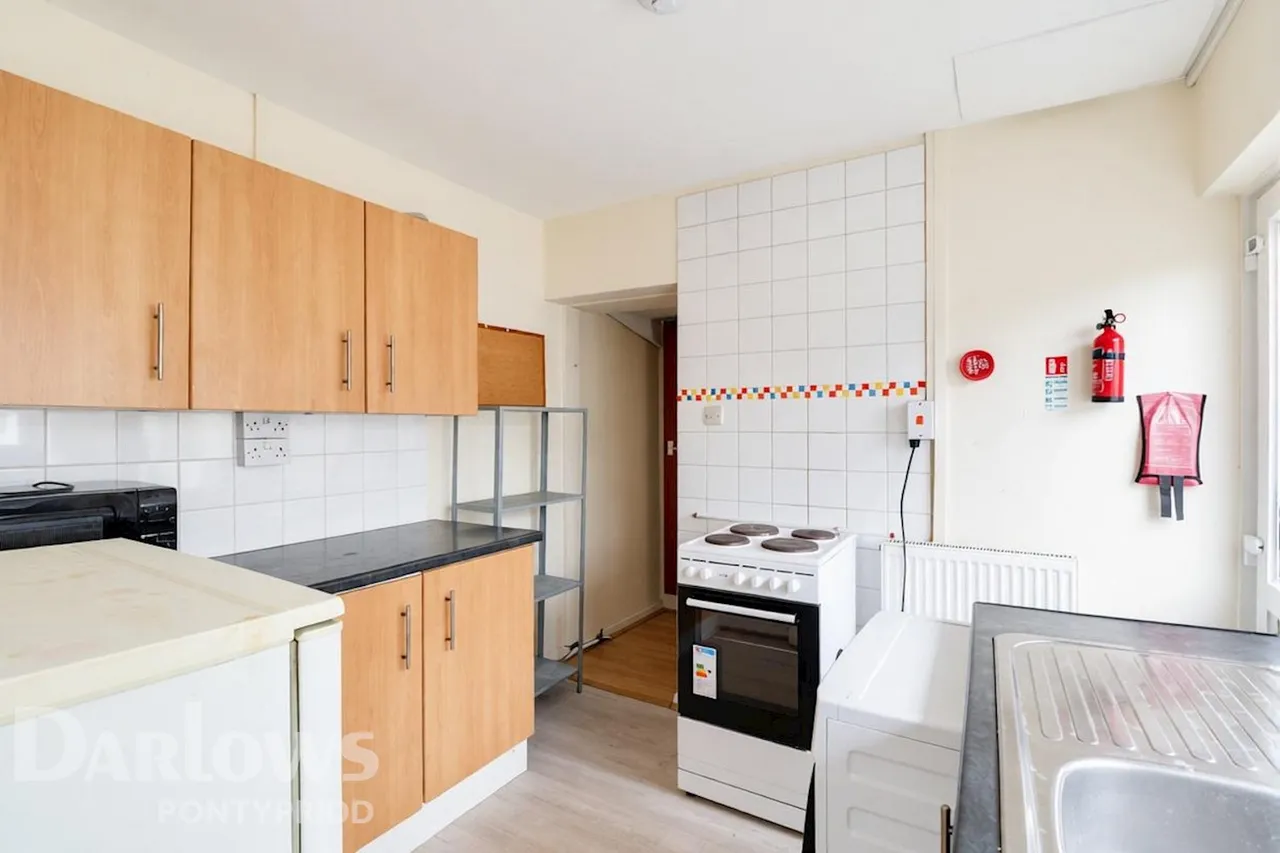 Kingsland Terrace, Pontypridd, photo 7