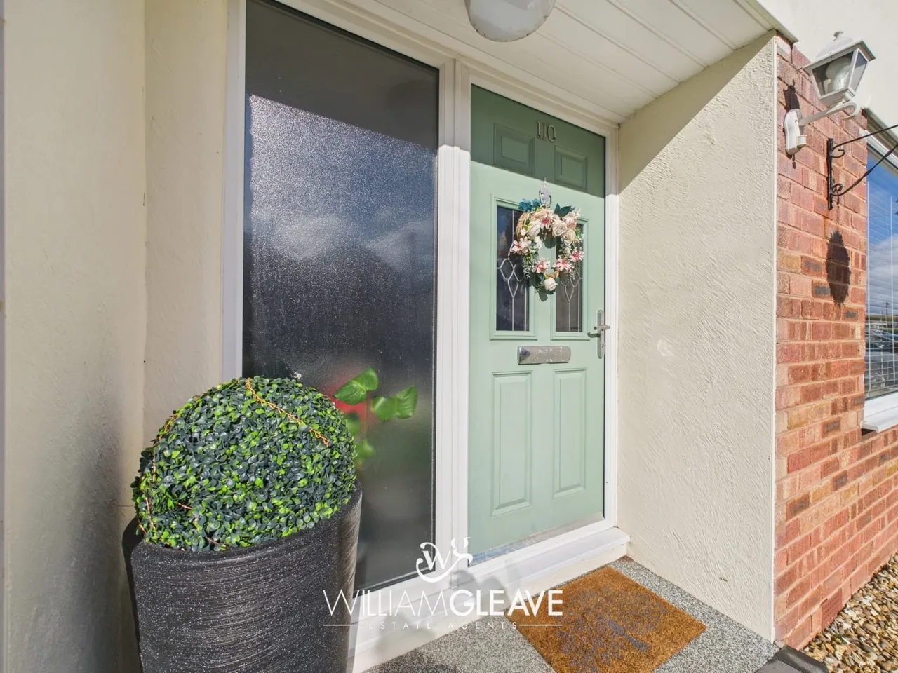 Grosvenor Road, Prestatyn, Denbighshire, LL19 7TS, photo 2