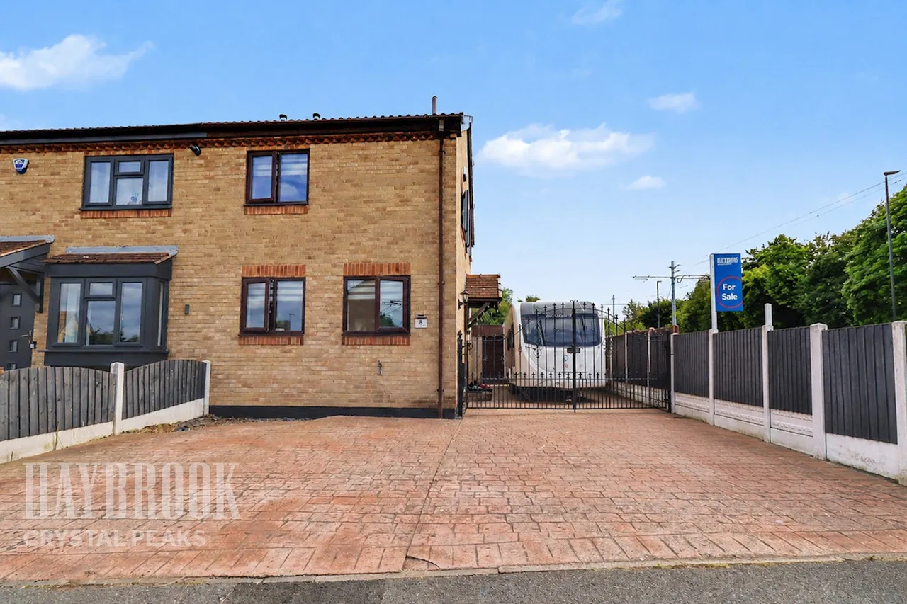 Elcroft Gardens, Beighton, photo 19