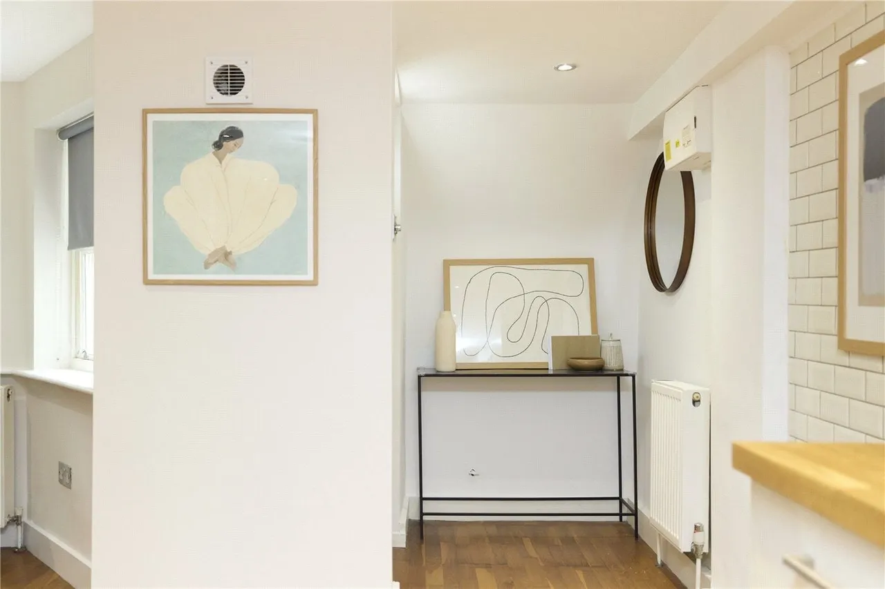 Mildenhall Road, London, E5, photo 17