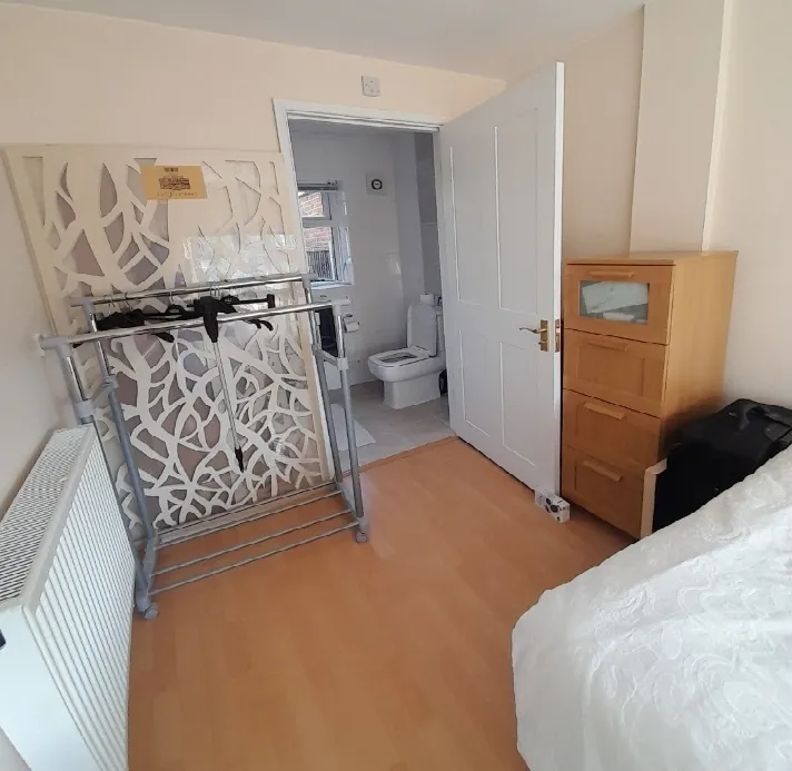 Bullescroft Road, Edgware, HA8, photo 8