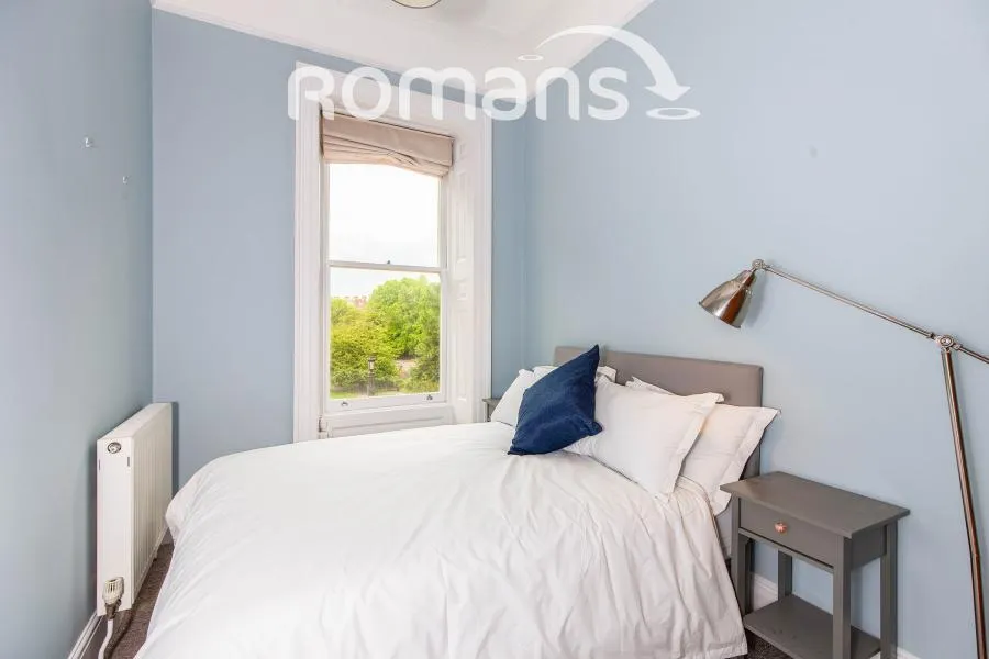 North Parade, Bath, BA2, photo 8