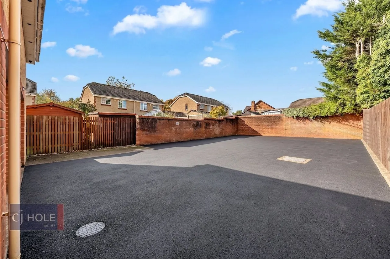 Collett Close, Hanham, BS15, photo 8
