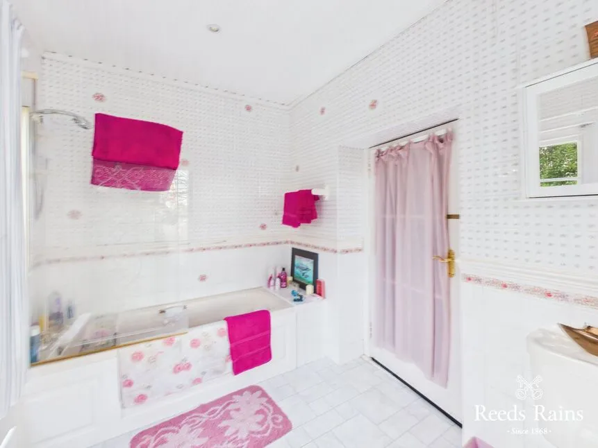Belfast Road, Carrickfergus, BT38, photo 9