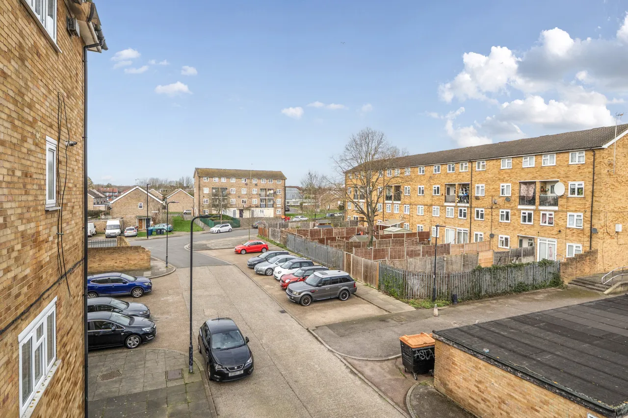 Radcliffe Way, Northolt, UB5, photo 18
